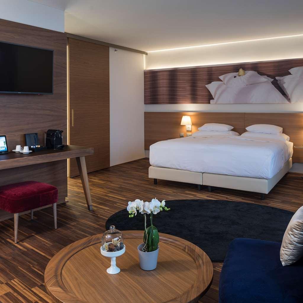 Falkensteiner Balance Resort Stegersbach - Adults Only Oda fotoğraf A room at the hotel